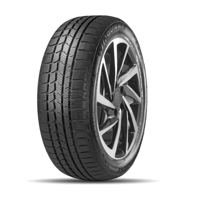 ROADSTONE WINGUARD SPORT 215/50 R17 95V