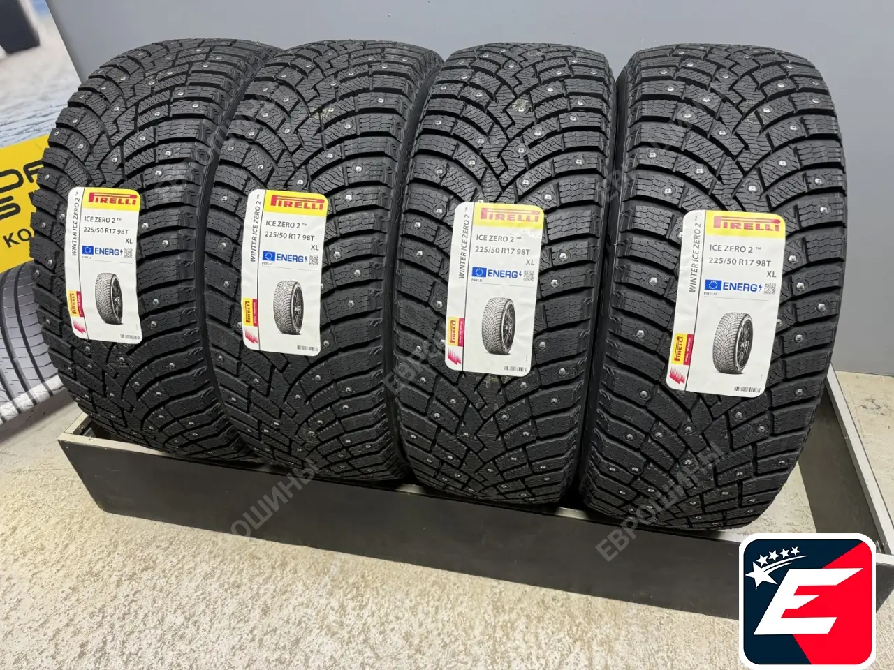 Pirelli Ice Zero 2 225/50 R17 98T XL