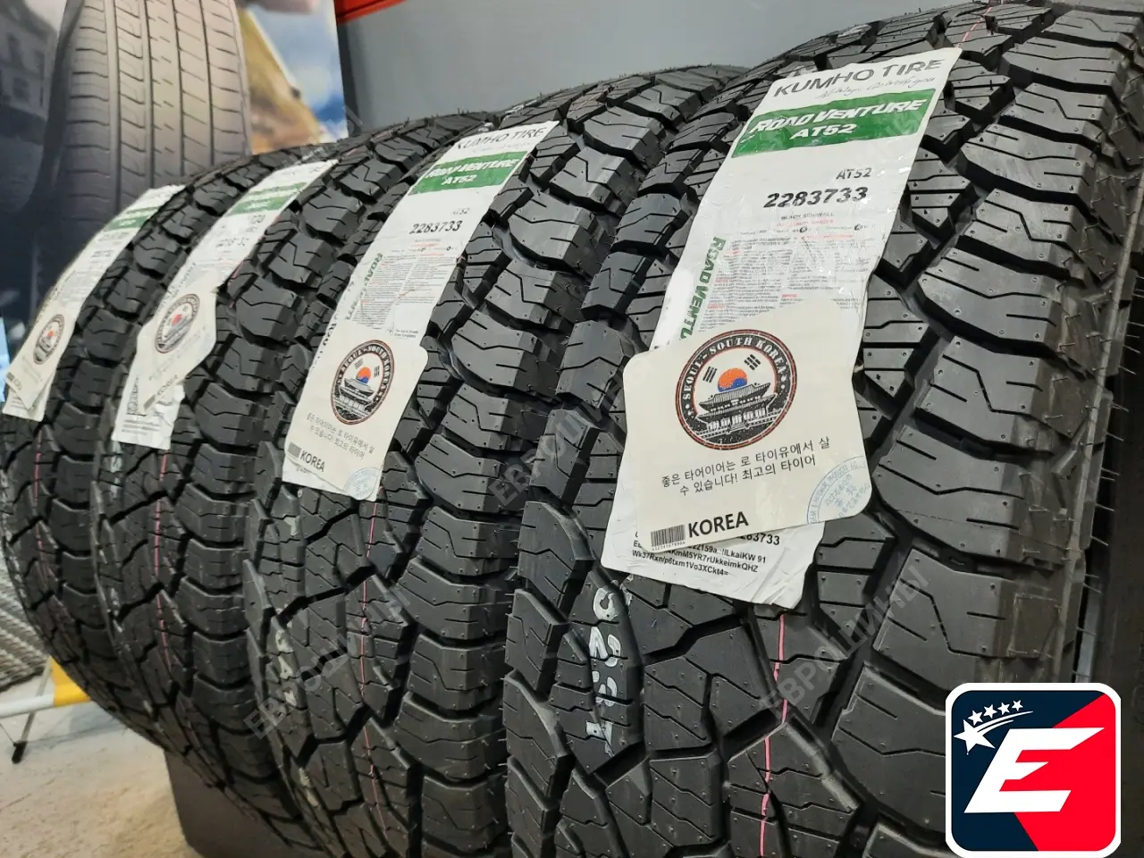 Kumho Road Venture AT52 265/60 R20 121/118S