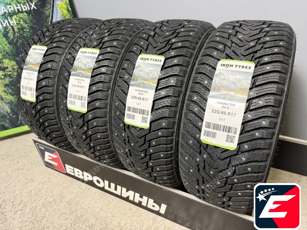 Ikon Tyres Character Ice 8 225/45 R17 94T XL