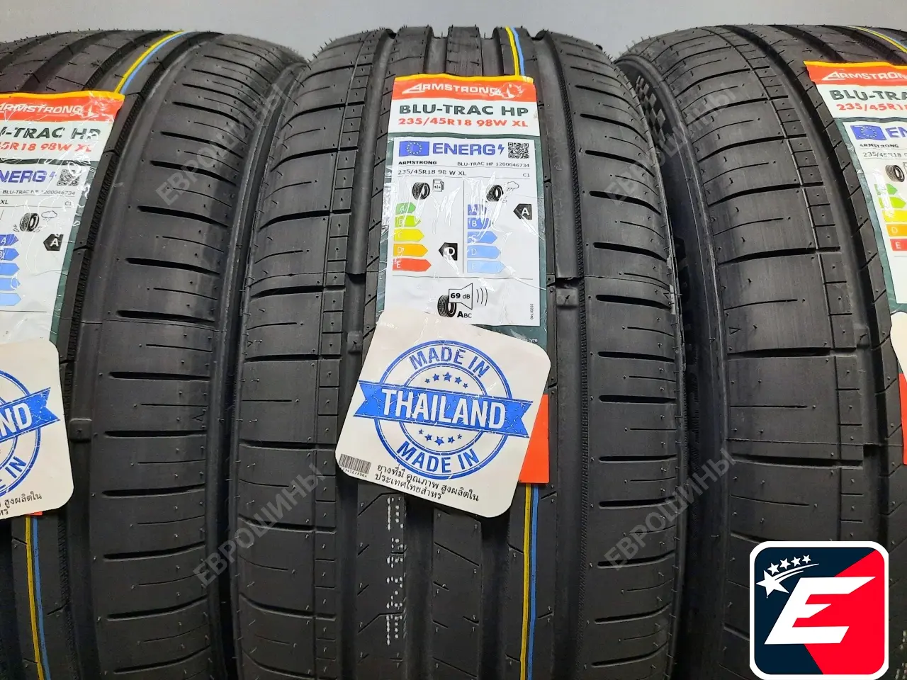 Armstrong Blu-Trac HP 235/45 R18 98W
