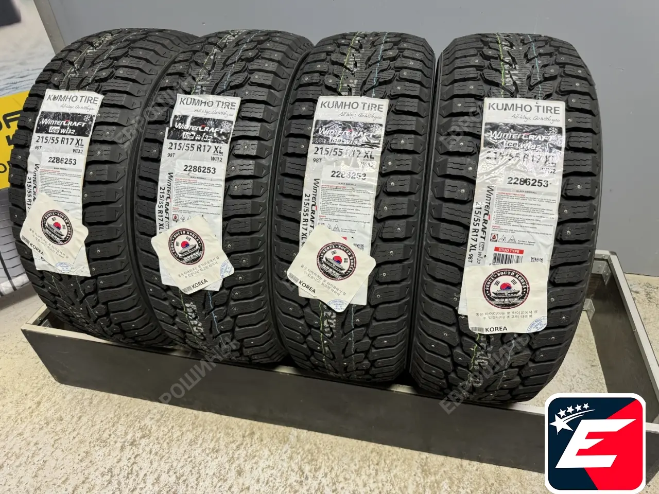 Kumho WinterCraft ice Wi32 215/55 R17 98T XL