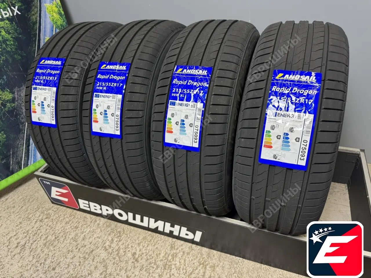 Landsail RapidDragon 215/55 R17 98W XL