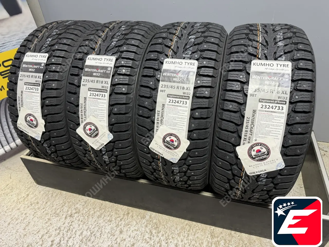 Kumho WinterCraft ice Wi32 235/45 R18 98T XL