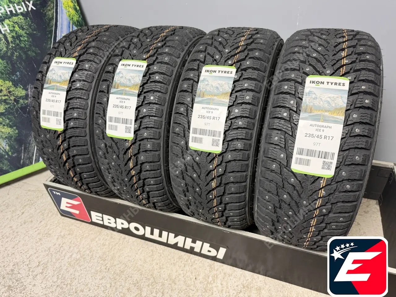 Ikon Tyres Ikon Autograph Ice 9 235/45 R17 97T