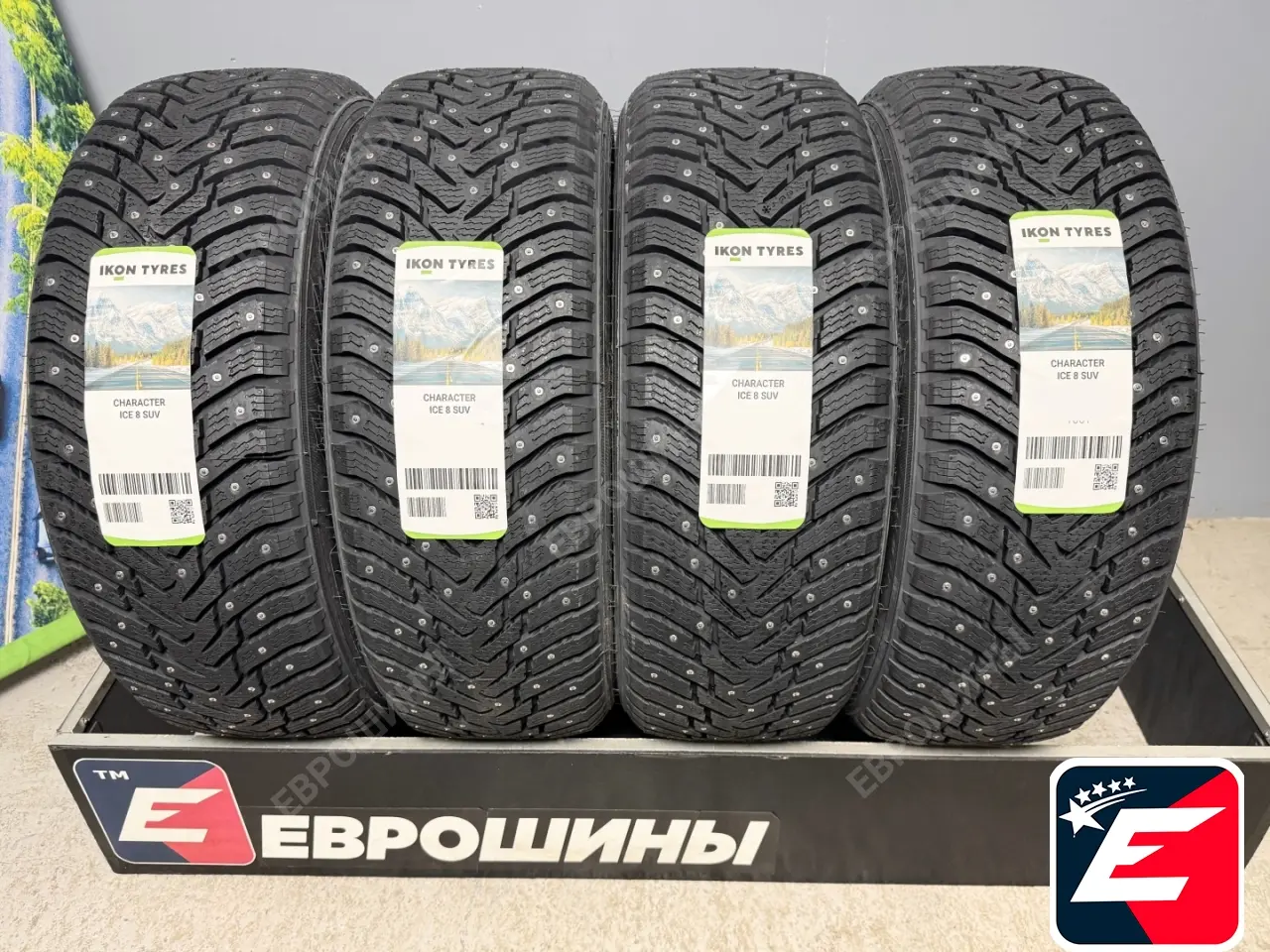 Ikon Tyres Character Ice 8 SUV 235/60 R18 107T