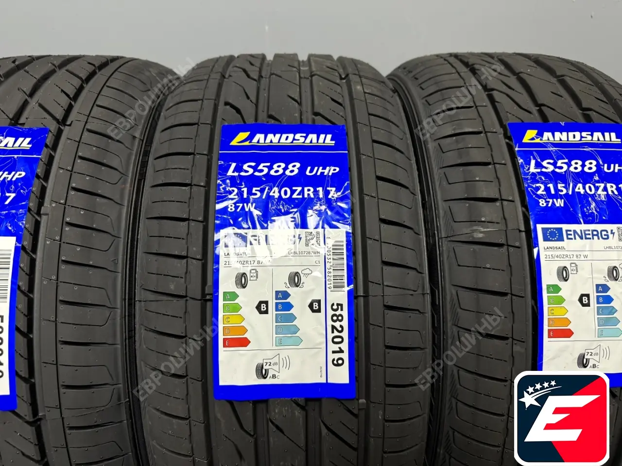 Landsail LS588 UHP 215/40 R17 87W