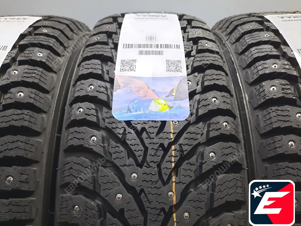 Nokian Tyres Hakkapeliitta 9 215/55 R17 98T XL