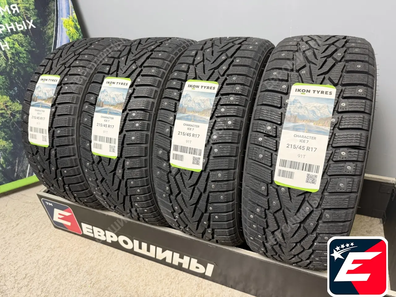 Ikon Tyres Character Ice 7 215/45 R17 91T