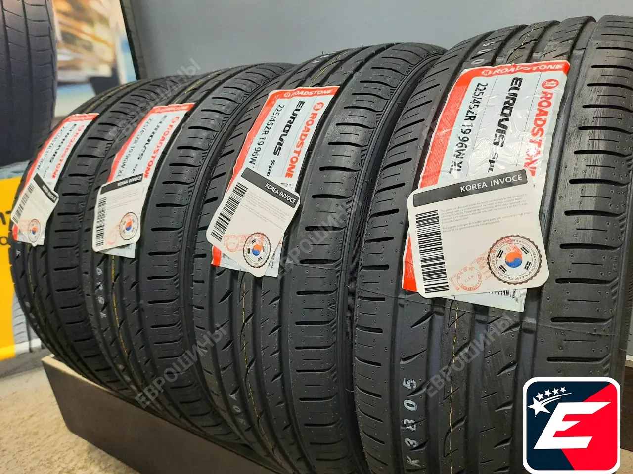 ROADSTONE EUROVIS SPORT 04 225/45 R19 96W XL