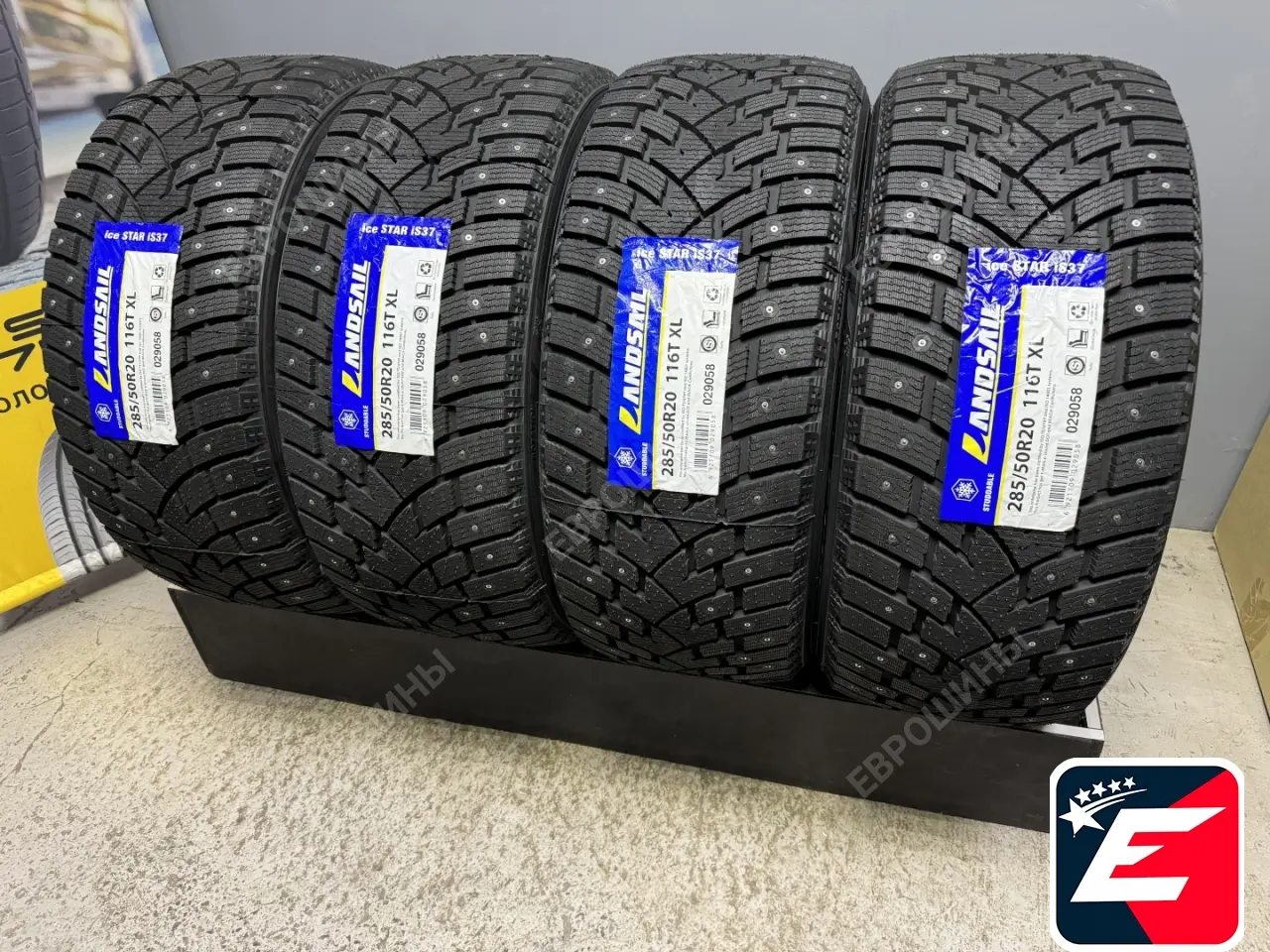 LANDSAIL ICE STAR IS37 285/50 R20 116T