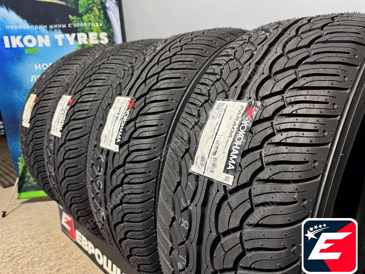 Yokohama Parada Spec-X 305/45 R22 118V