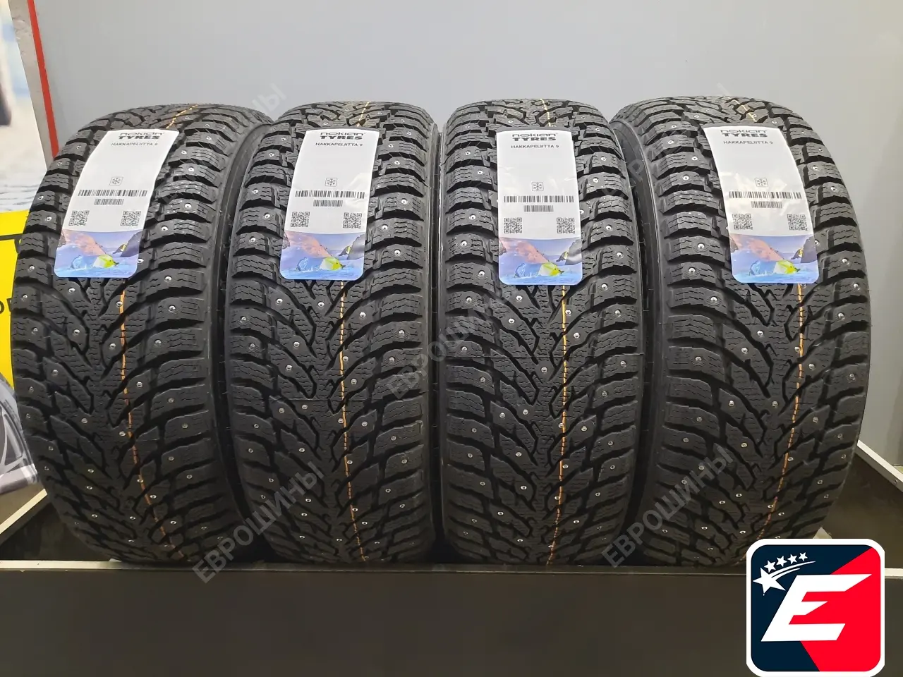 Nokian Tyres Hakkapeliitta 9 215/55 R17 98T XL