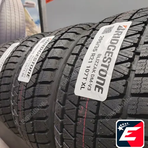 Bridgestone Blizzak DM-V3 295/35 R21 107T XL