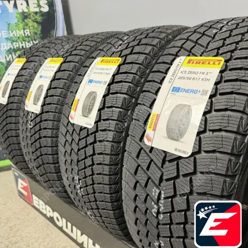 Pirelli ICE ZERO FR 3 205/50 R17 93H