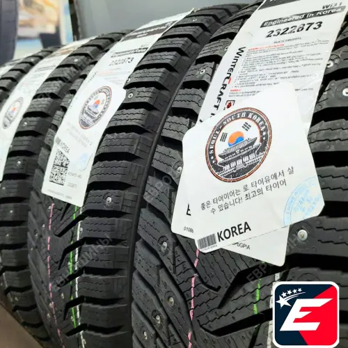 KUMHO WINTERCRAFT ICE WI31 215/70 R15 98T
