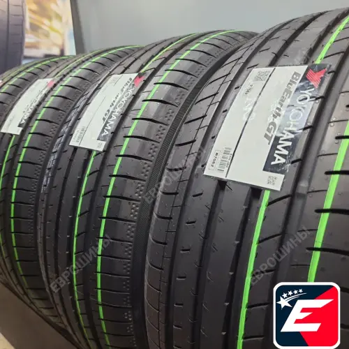 Yokohama BluEarth-GT AE51 255/45 R18 99W