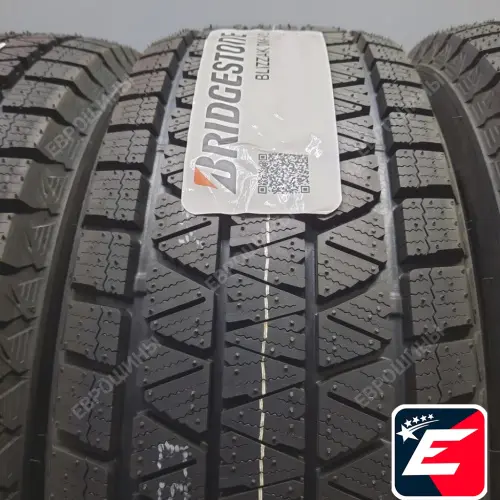BRIDGESTONE BLIZZAK DM-V3 235/55 R20 102T