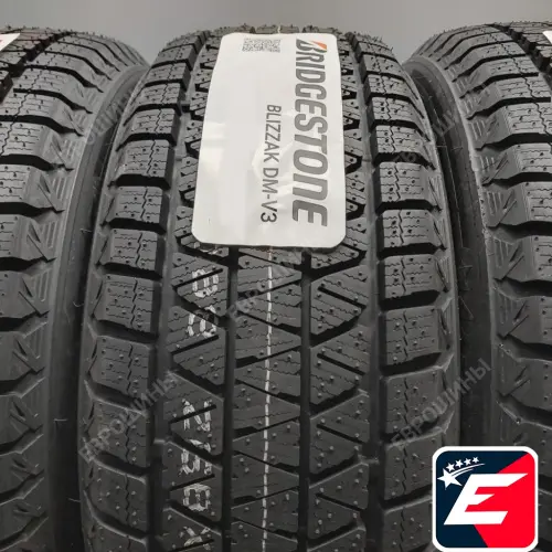 Bridgestone Blizzak DM-V3 215/65 R17 103T XL