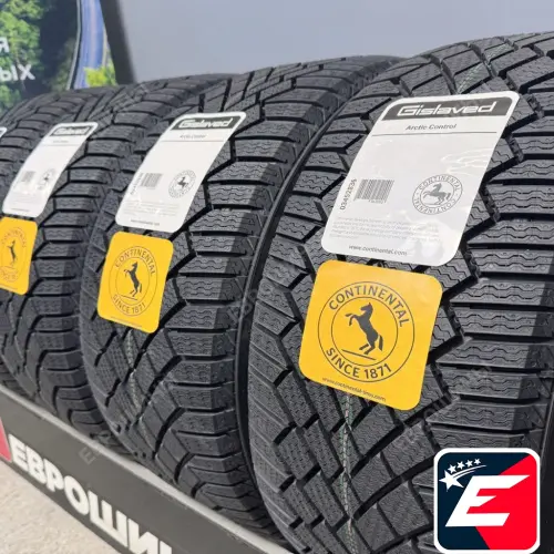 Gislaved Arctic Control 255/45 R20 105T