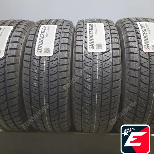 BRIDGESTONE BLIZZAK DM-V3 235/55 R20 102T