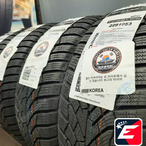 Kumho WinterCraft WP52 225/55 R19 99V