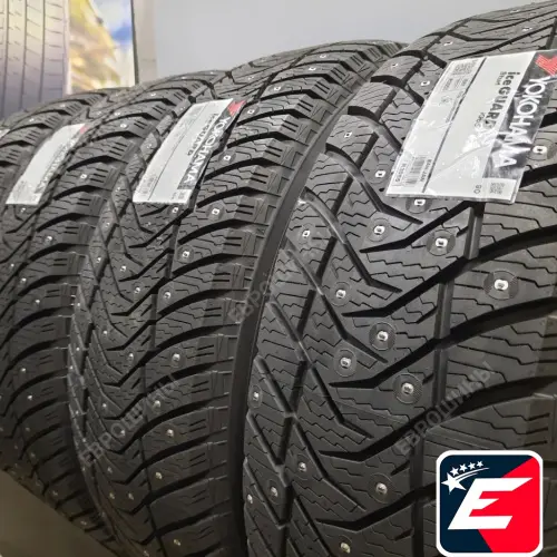Yokohama iceGuard iG65 Stud 215/55 R18 99T