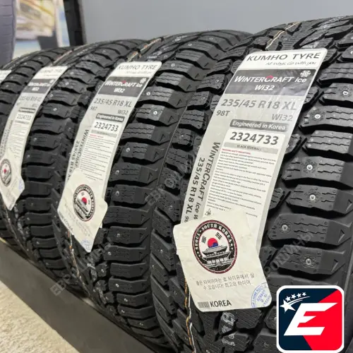 Kumho WinterCraft ice Wi32 235/45 R18 98T XL