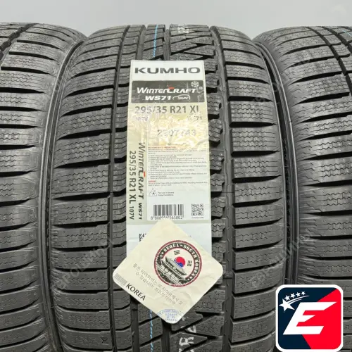 Kumho WinterCraft SUV WS71 295/35 R21 107V XL