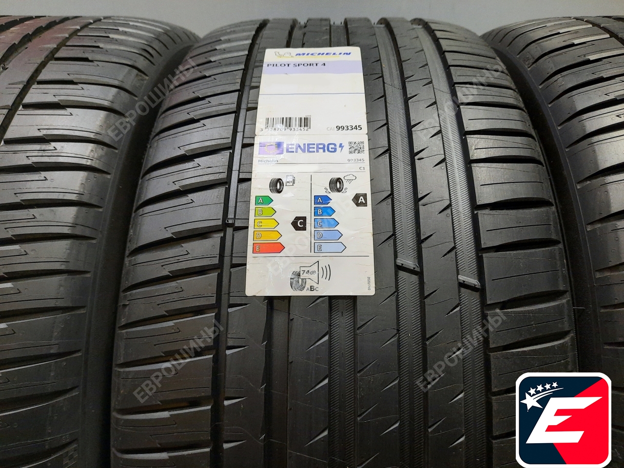 Michelin Pilot Sport 4 SUV 235/45 R21 101Y XL Acoustic MOS