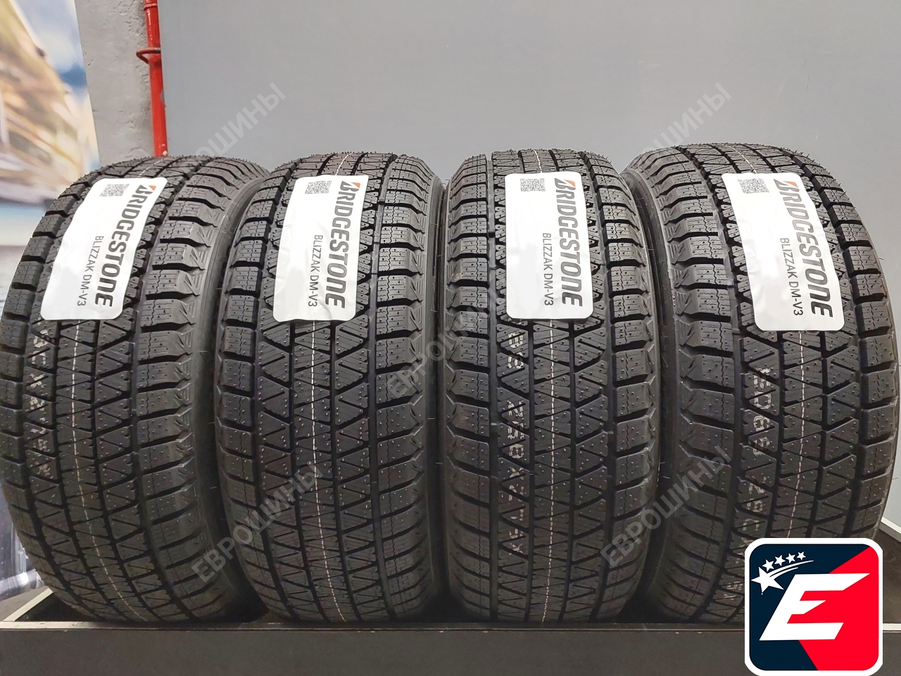 BRIDGESTONE BLIZZAK DM-V3 235/65 R18 106S