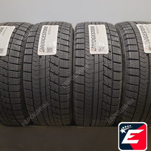 Bridgestone BLIZZAK VRX  235/45 R17 94S*(2020)