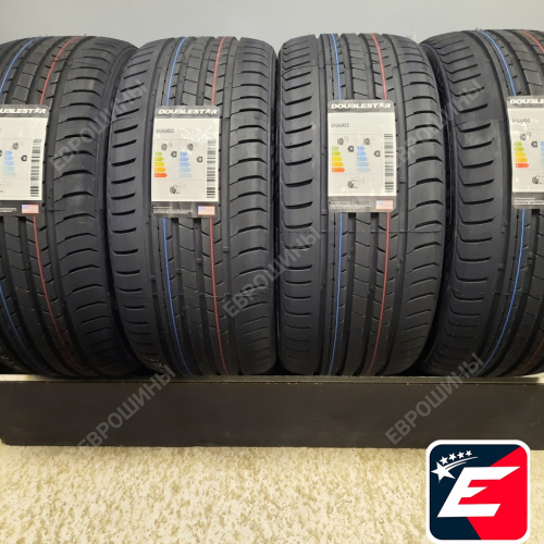 DoubleStar DSU02 215/45 R18 93W