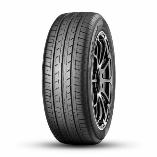 Yokohama BluEarth-Es ES32 235/45 R17 97V XL