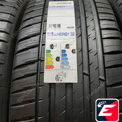 Michelin Pilot Sport 4 245/40 R19 98Y XL *
