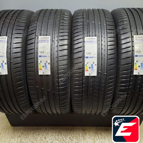 Michelin Pilot Sport 4 245/40 R19 98Y XL *